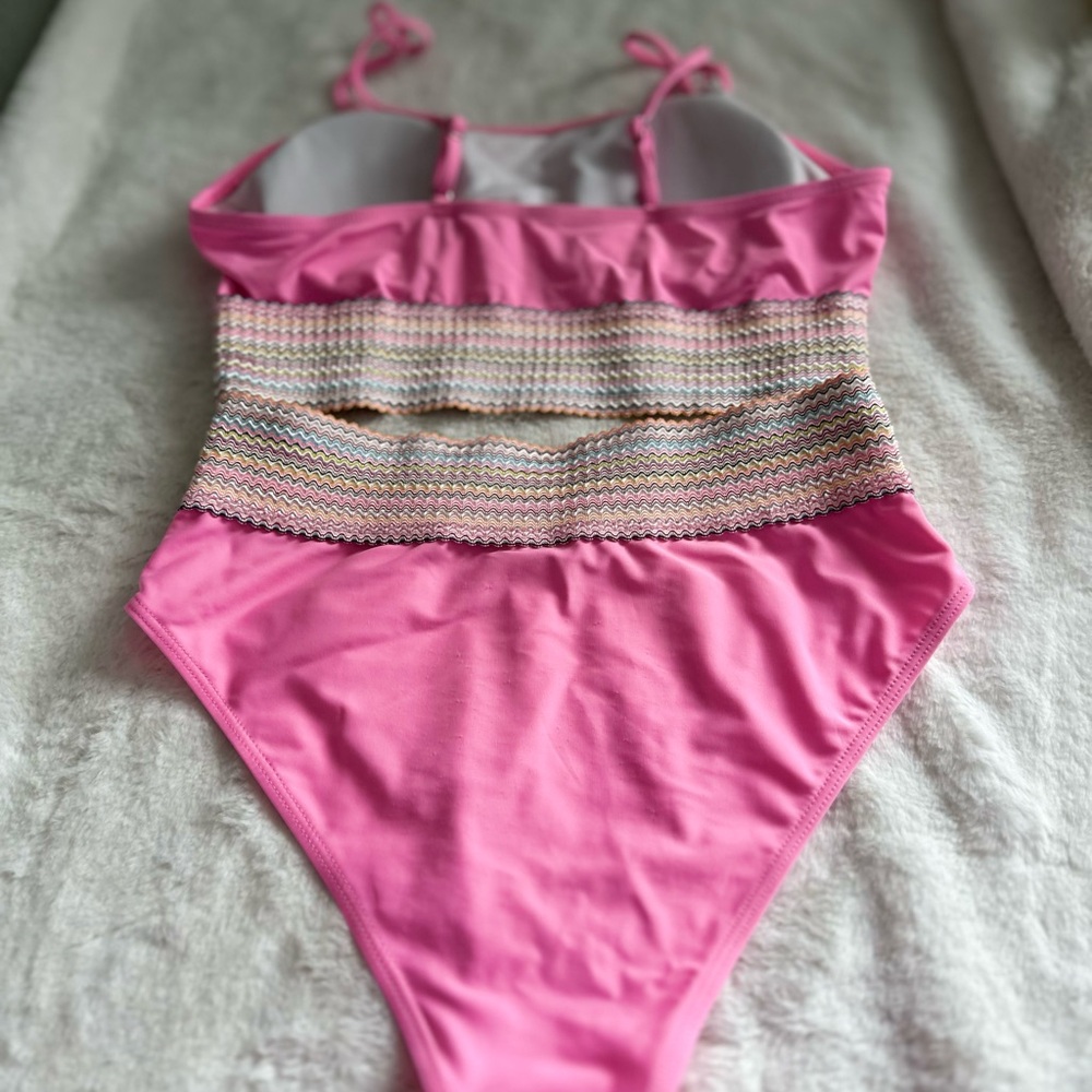 Pink and Multicolor Bikini Set - Picture 5 of 8